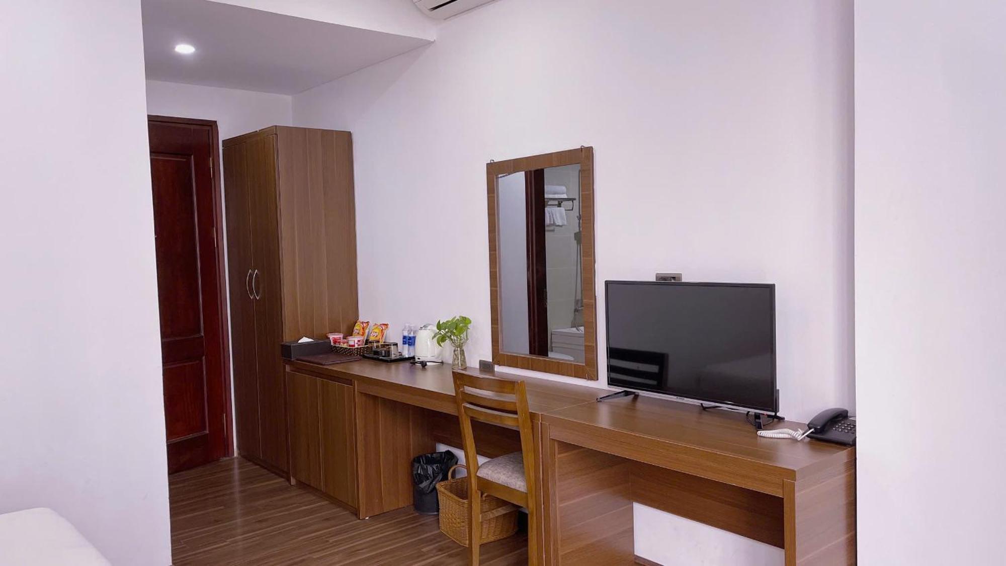 Hotel New Century By An Phat Group Hanoi